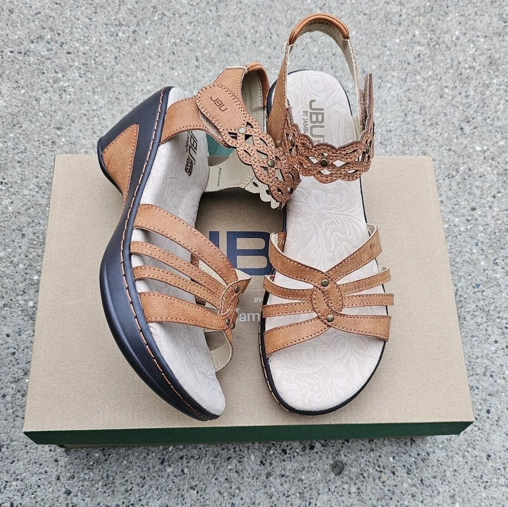 New Jbu memory foam Cushioned sandals women's 8